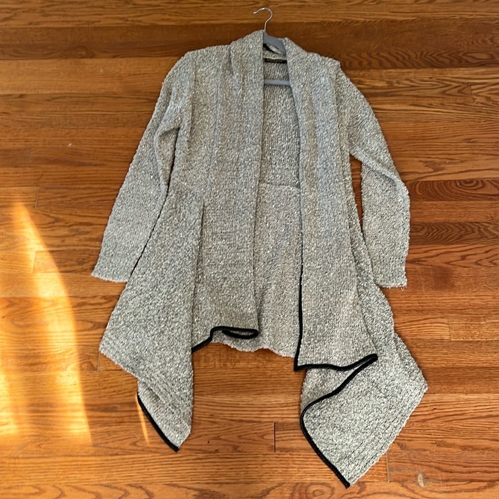 John Fashion Women’s Cardigan Size Large